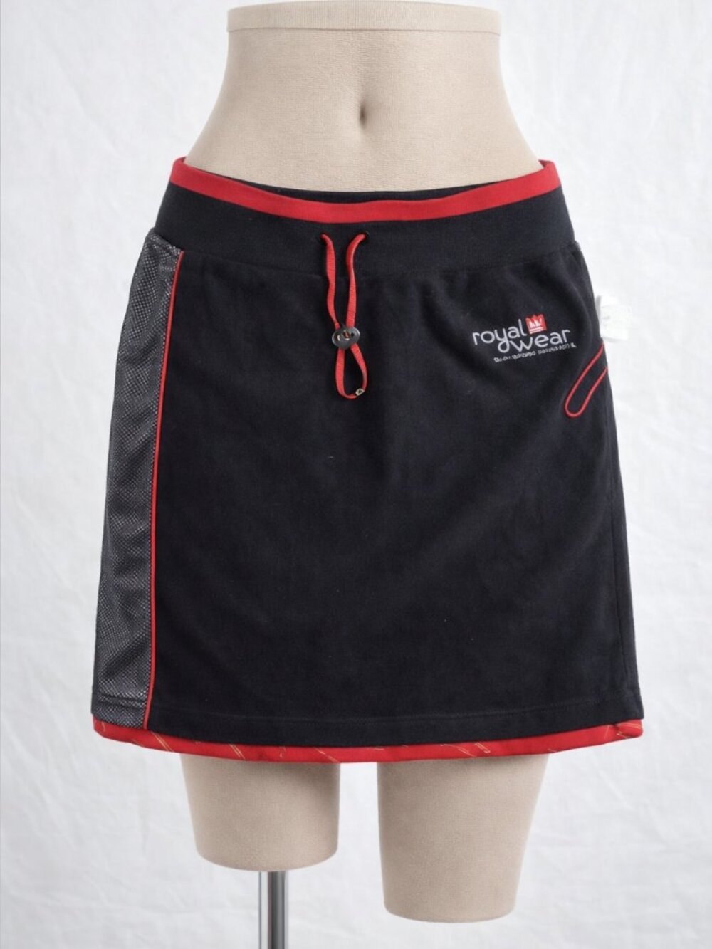 Women’s Sport Skirt – Royal Wear – Size 38